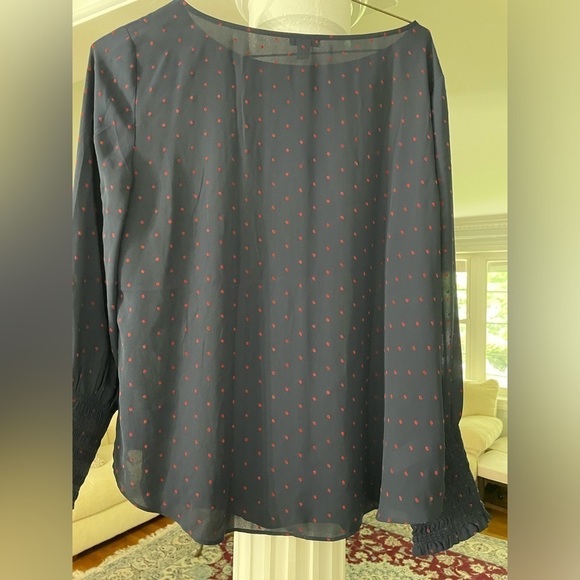 Ann Tylor women’s Navy Blue Red polkadot long sleeve round neck size large. - Picture 2 of 5